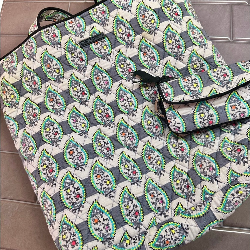 Vera Bradley Paisley Stripes Tote Bag with Matching wallet